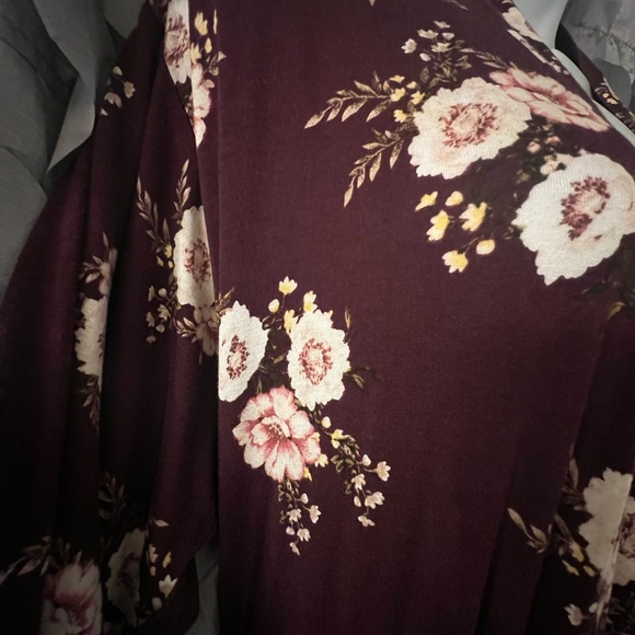 Woman’s robe - Picture 3 of 4